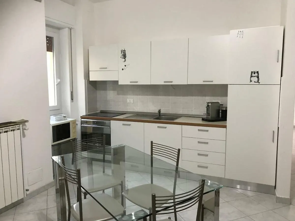 Apartamento Polly Rapallo 0*,