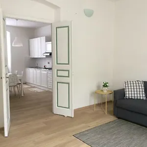 Bixio9 Apartamento