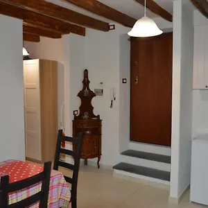 Posizione_strategica_sottosopra_laspezia Apartamento